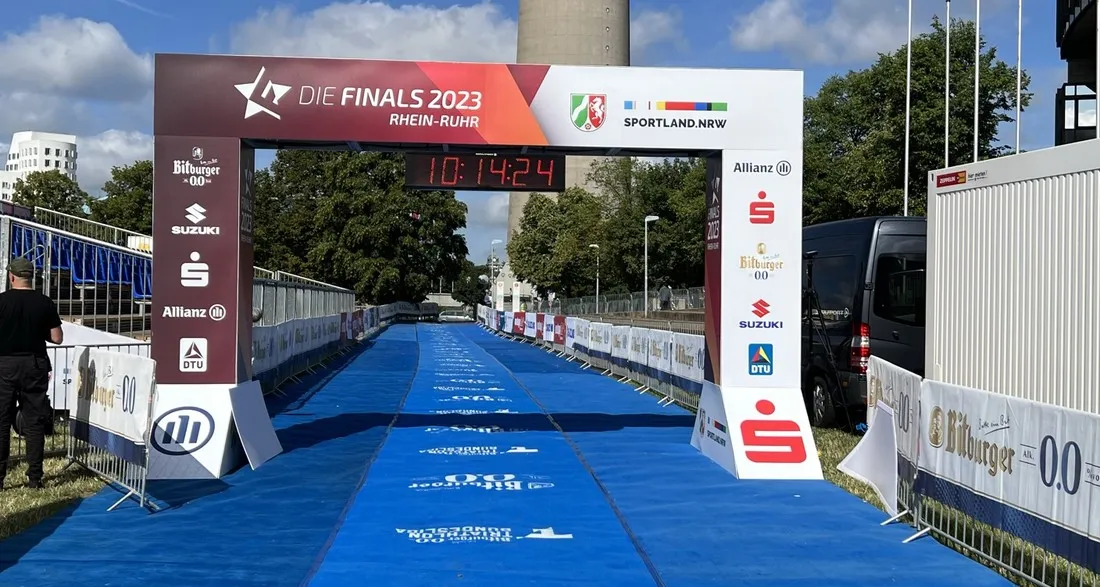 Start- und Zieltor
